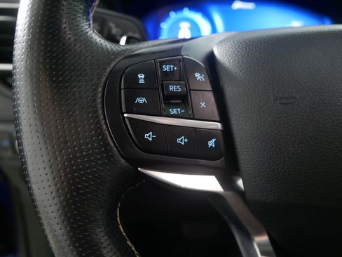 Used 2020 Ford Explorer ST w/ Premium Technology Package image 27