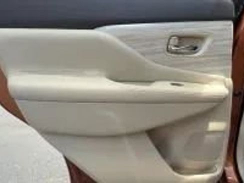 Used 2015 Nissan Murano SV image 22