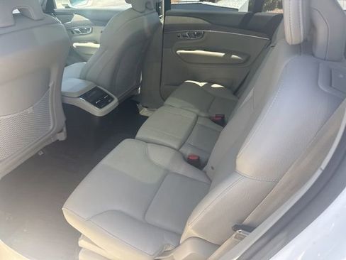 Used 2023 Volvo XC90 B6 Plus w/ Protection Package Premier AWD/4WD image 31