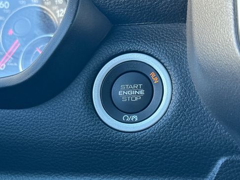 Used 2022 RAM 1500 Big Horn AWD/4WD image 22