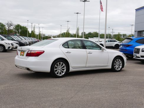 Used 2012 Lexus LS 460 AWD w/ Comfort Pkg image 7