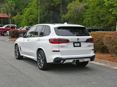 Used 2023 BMW X5 sDrive40i w/ M Sport Package RWD image 3