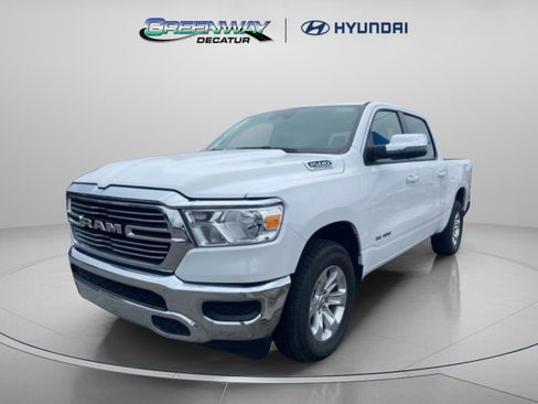 Used 2024 RAM 1500 Laramie image 4