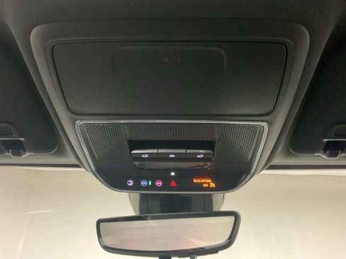 New 2026 Chevrolet Equinox RS w/ Convenience Package III AWD/4WD image 19