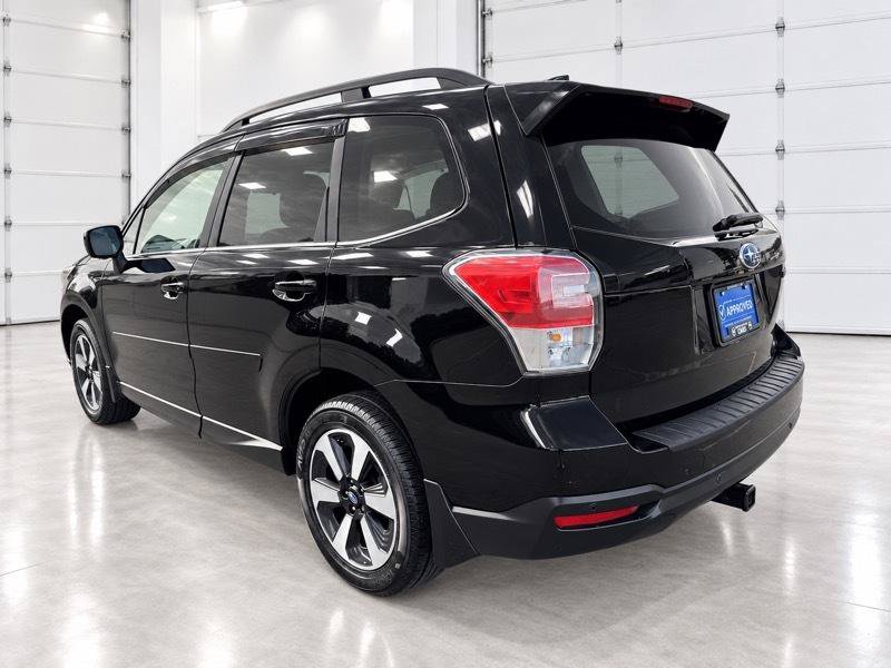 Used 2018 Subaru Forester 2.5i Limited AWD/4WD image 5