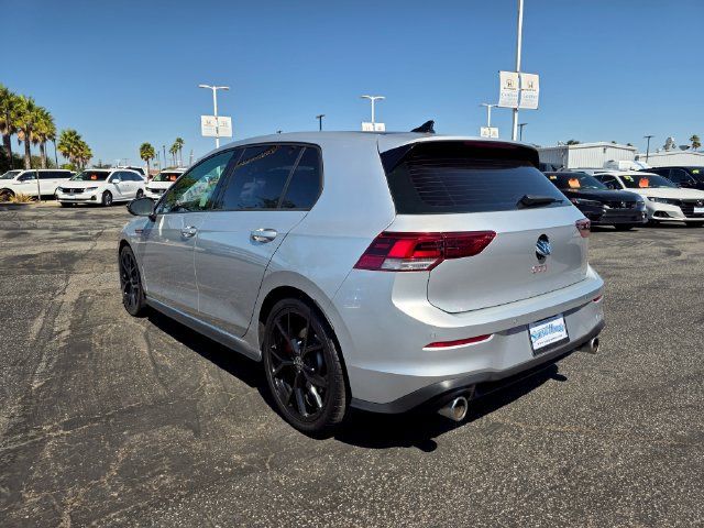 Used 2024 Volkswagen GTI SE FWD image 11