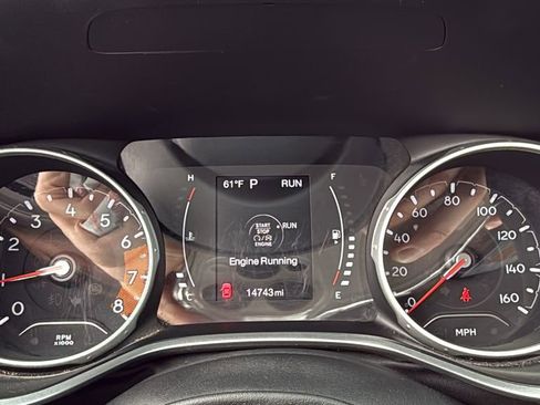 Used 2021 Jeep Compass Sport FWD image 28