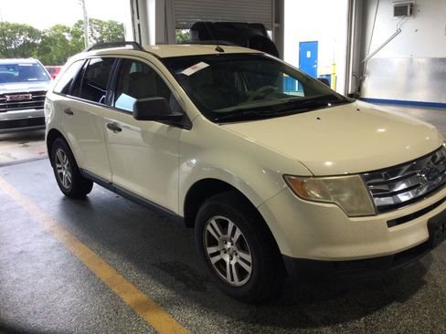 Used 2007 Ford Edge SE FWD image 2