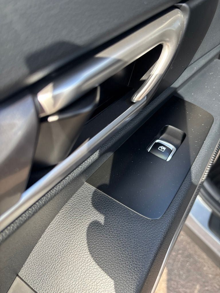 Used 2024 Kia Telluride S FWD image 24