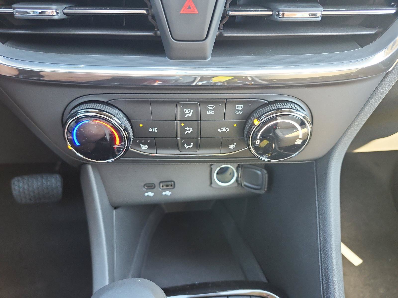 New 2026 Buick Encore GX Preferred w/ Comfort Package FWD image 14