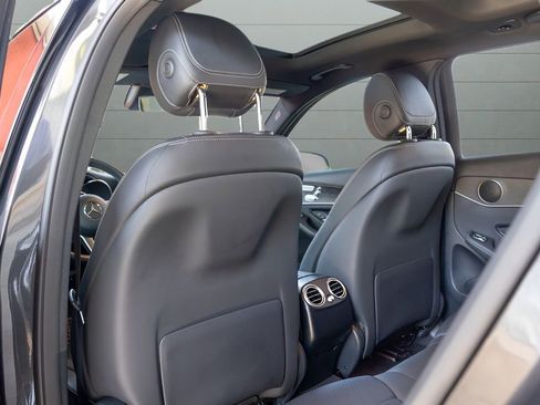 Used 2022 Mercedes-Benz GLC 300 4MATIC image 56