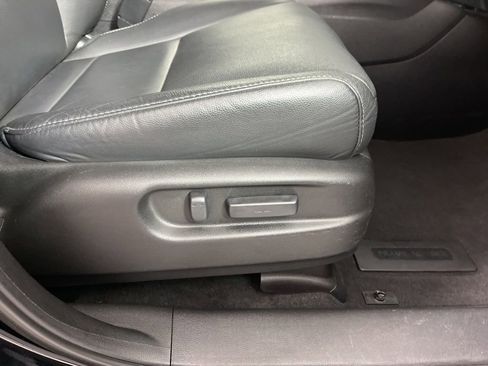 Used 2018 Honda Pilot EX-L image 10
