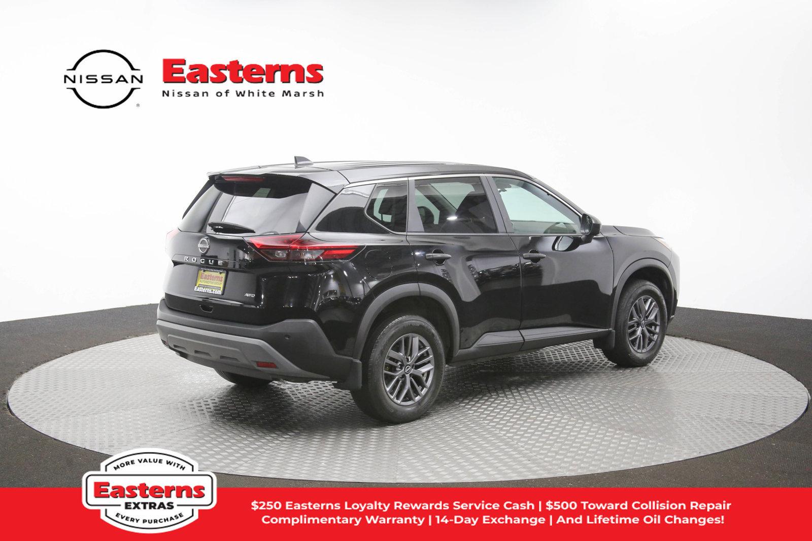 Used 2023 Nissan Rogue S AWD/4WD image 37