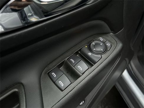 Certified 2024 Chevrolet Equinox LT w/ LPO, Floor Liner Package image 15