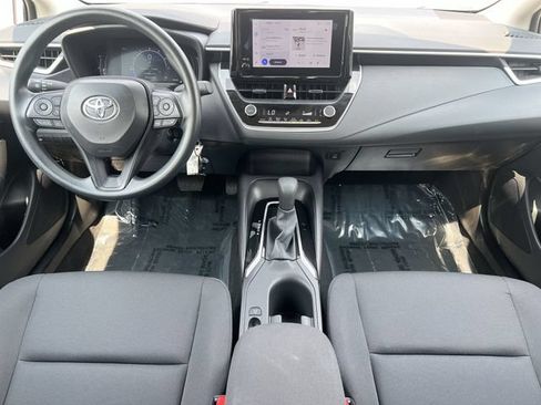 Used 2026 Toyota Corolla LE FWD image 17
