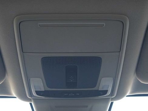 Used 2024 Honda CR-V EX-L image 23