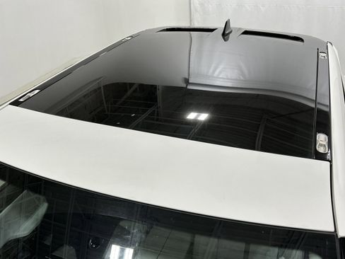 Used 2023 Rivian R1T Adventure image 13