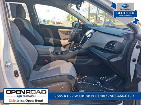 Certified 2025 Subaru Outback Premium AWD/4WD image 15
