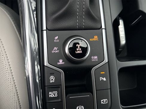 New 2025 Kia Sorento EX w/ Panoramic Sunroof Package image 37