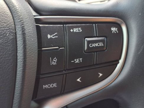 Used 2022 Lexus ES 350 w/ Premium Package FWD image 17