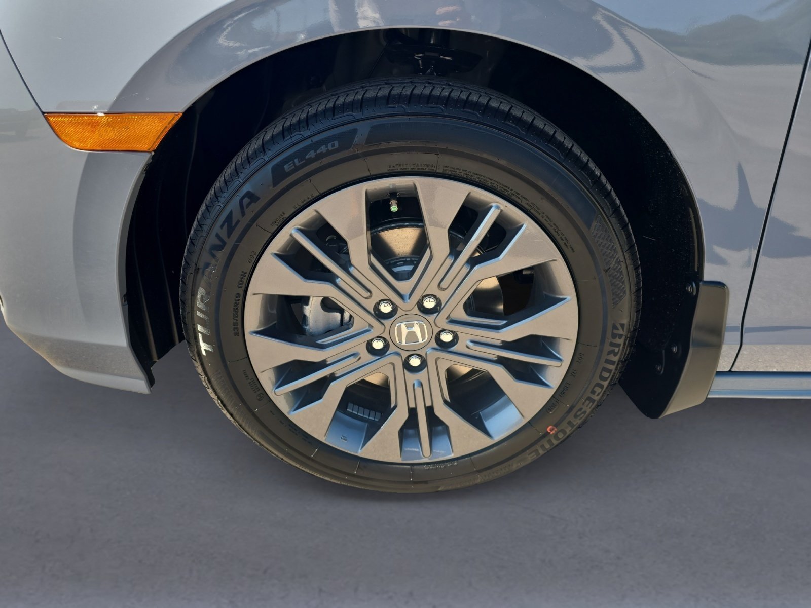 New 2027 Honda Odyssey Touring image 10