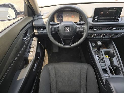 Used 2024 Honda Accord EX image 18