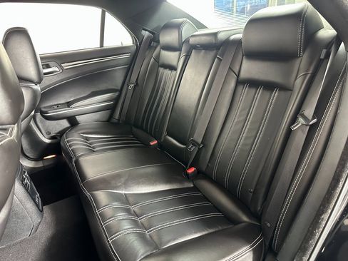 Used 2023 Chrysler 300 S image 19