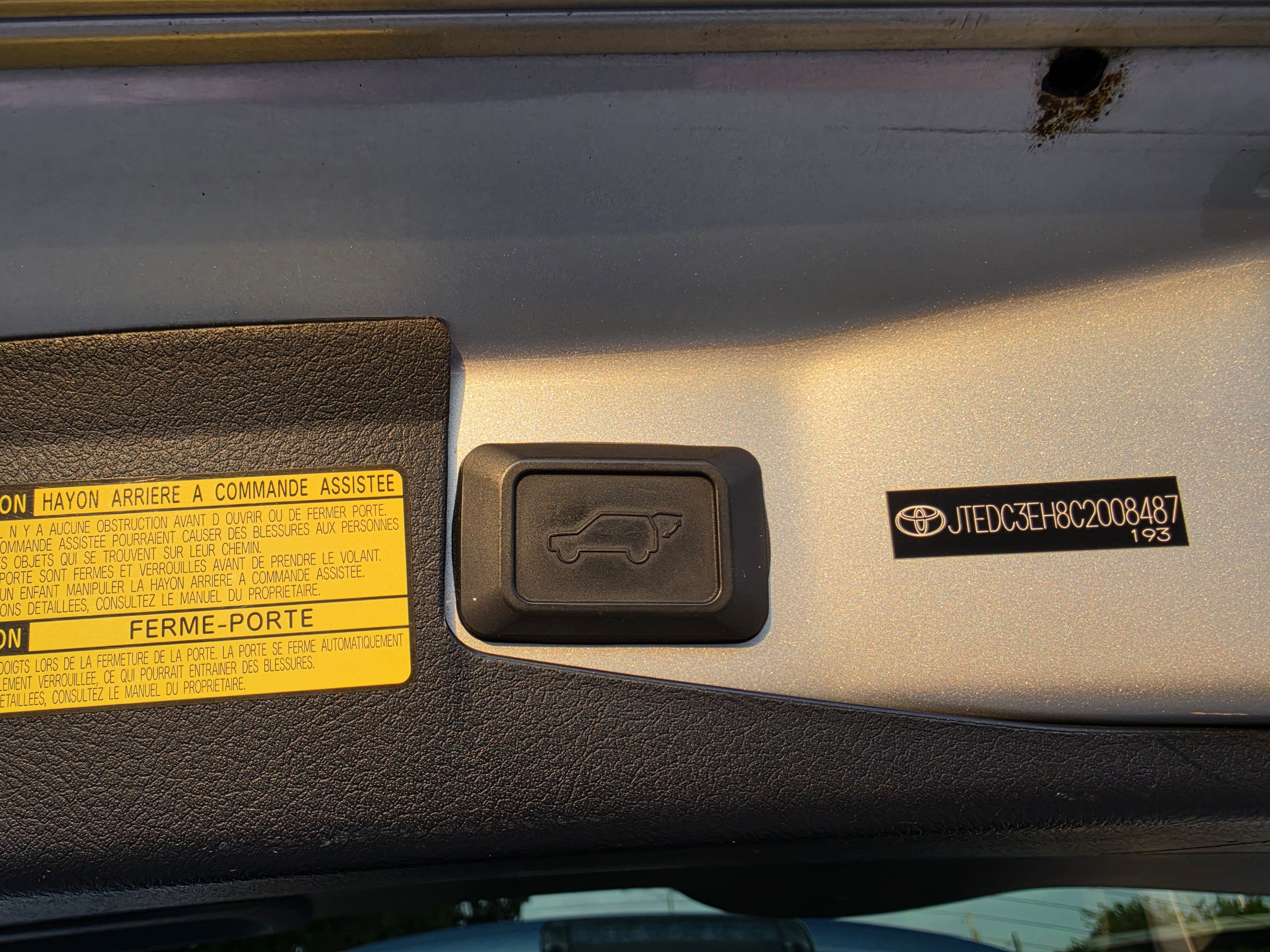 Used 2012 Toyota Highlander Limited AWD/4WD image 14