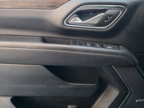 Used 2024 Chevrolet Tahoe Premier image 16