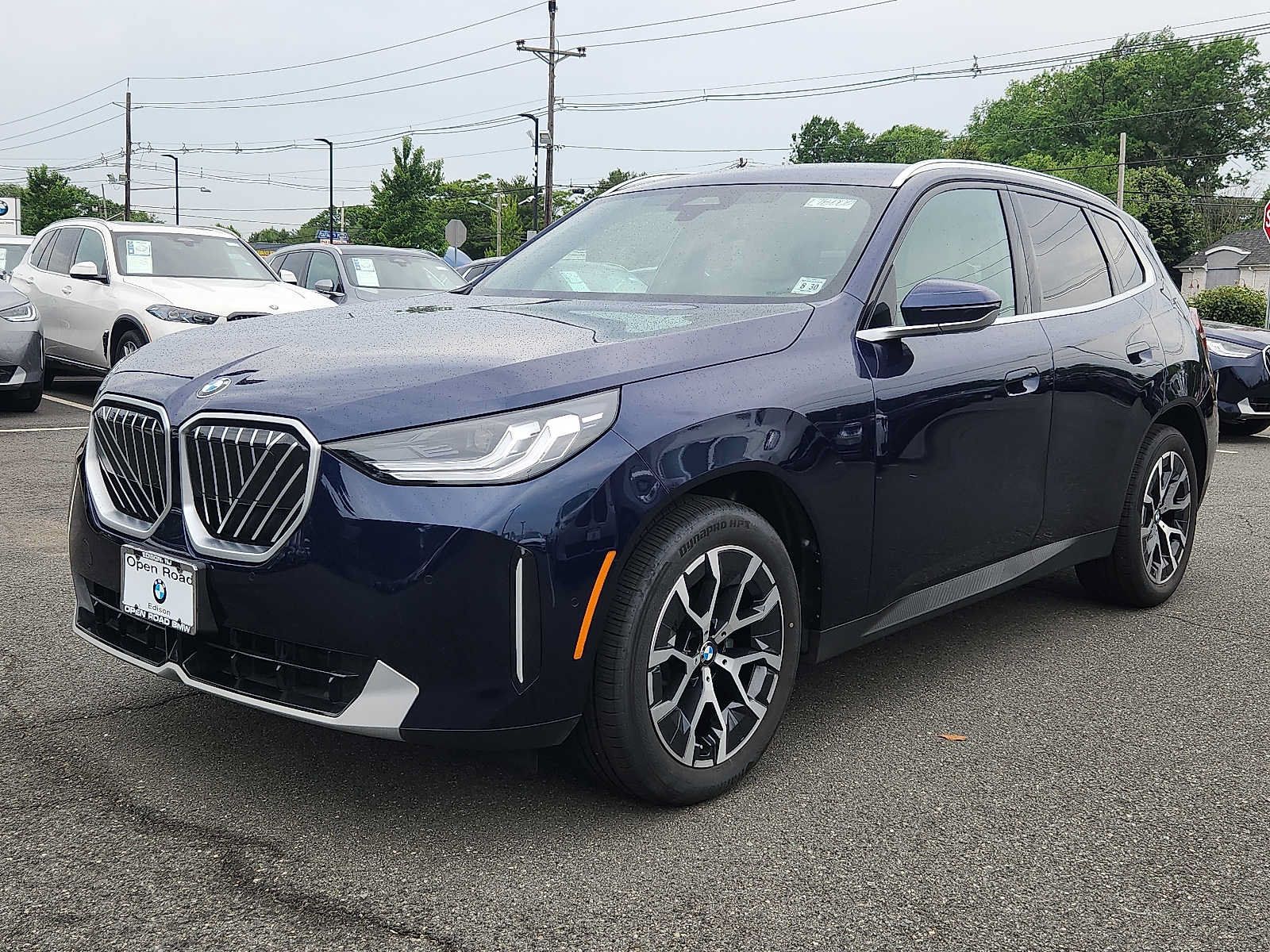 Used 2026 BMW X3 xDrive30i w/ Convenience Package AWD/4WD image 3