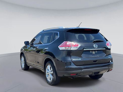 Used 2016 Nissan Rogue SV FWD image 5