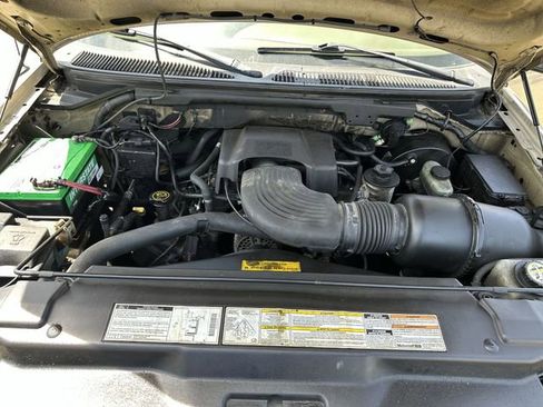 Used 2000 Ford F150 XLT RWD image 19