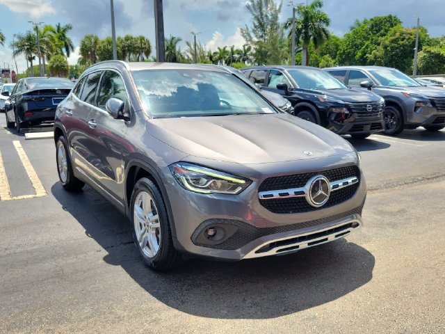 Used 2023 Mercedes-Benz GLA 250 4MATIC image 3