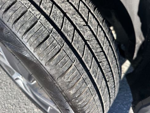 Used 2022 Honda HR-V EX image 30