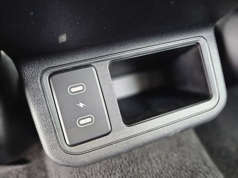 Used 2025 Kia K4 FWD image 29