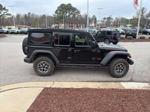 Used 2024 Jeep Wrangler Unlimited Rubicon image 7