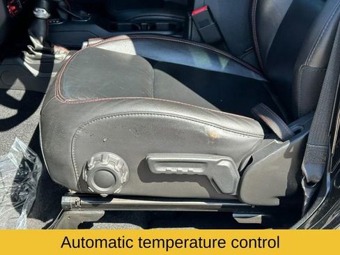 Used 2020 Jeep Gladiator Rubicon image 22