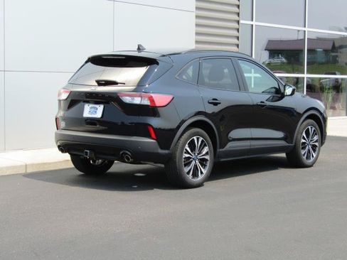 Certified 2022 Ford Escape SEL w/ SEL Stealth AWD Package image 6