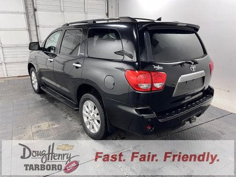 Used 2011 Toyota Sequoia Platinum image 8