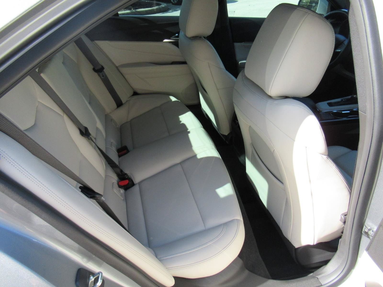 Used 2023 Cadillac CT4 Luxury w/ Sun And Sound Package RWD image 34