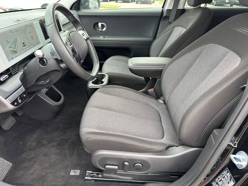 Used 2024 Hyundai Ioniq 5 SEL image 17
