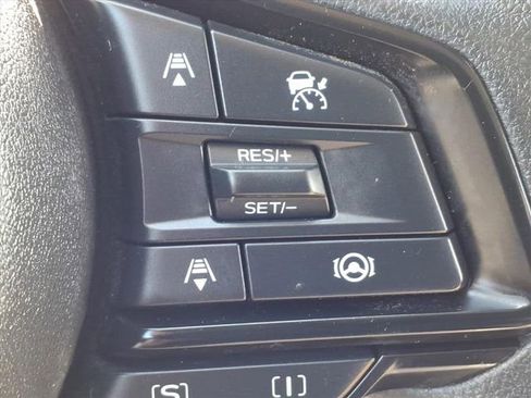 Certified 2024 Subaru Crosstrek 2.0i Premium image 18