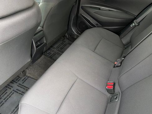 Used 2022 Toyota Corolla LE w/ Carpet Mat Package (TMS) FWD image 14