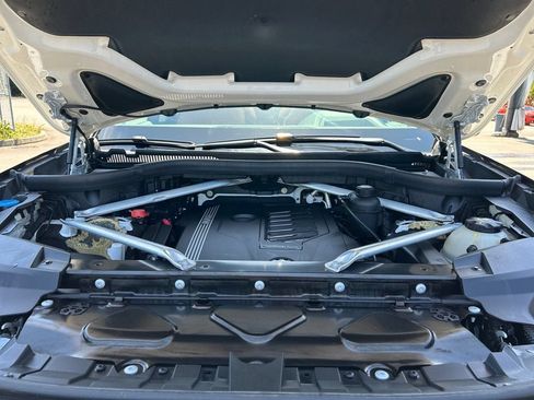 Used 2019 BMW X7 xDrive40i w/ Premium Package AWD/4WD image 27