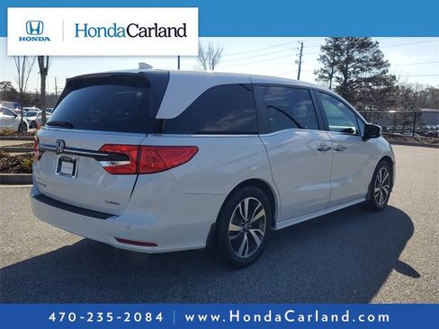 Certified 2024 Honda Odyssey Touring image 4