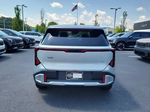 New 2027 Kia Seltos LX AWD/4WD image 5