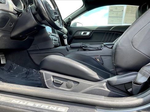 Certified 2019 Ford Mustang Premium RWD image 40