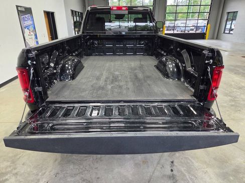 Used 2025 RAM 2500 Tradesman AWD/4WD image 10