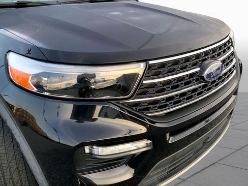 Certified 2020 Ford Explorer XLT w/ Equipment Group 202A RWD image 28