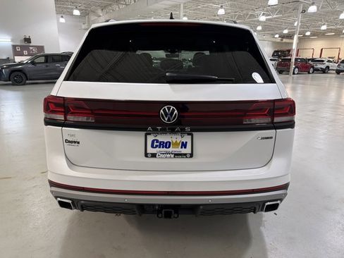 New 2026 Volkswagen Atlas Peak Edition AWD/4WD image 7